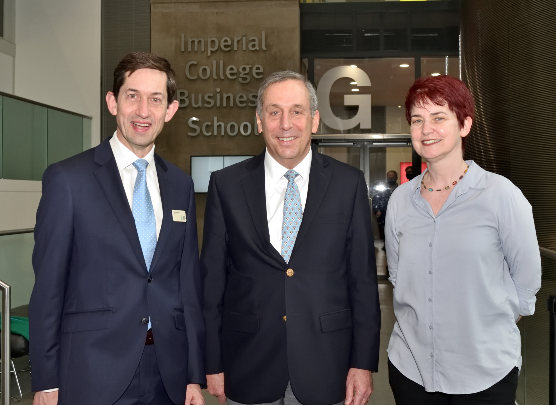 Harvard president with imperial academics