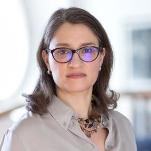 Dr Katharina Hauck