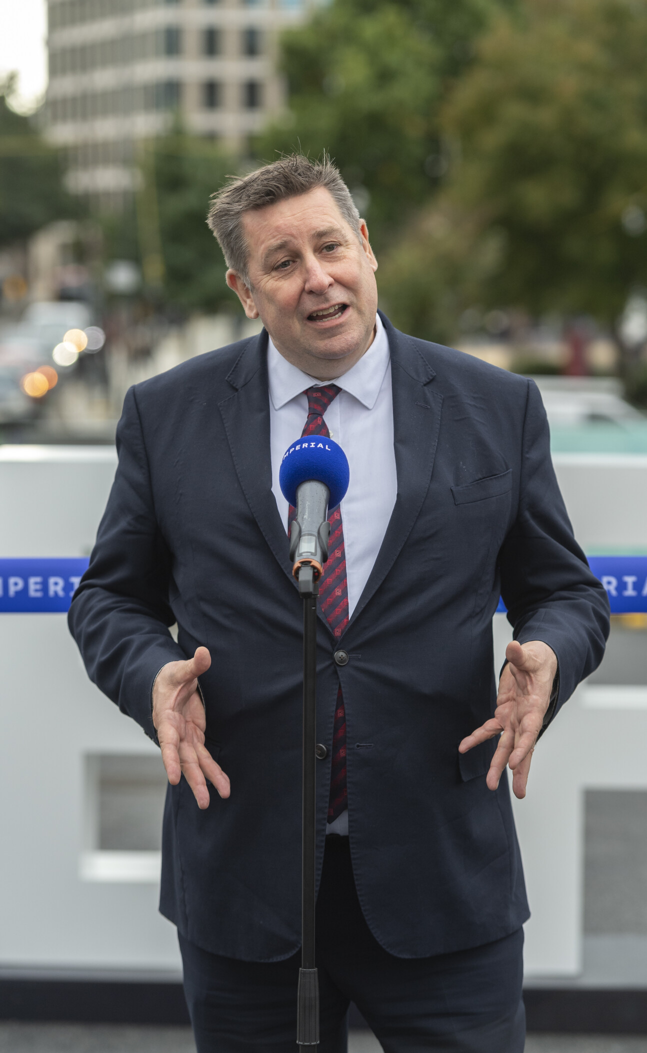 Cllr Stephen Cowan opens White City bridge