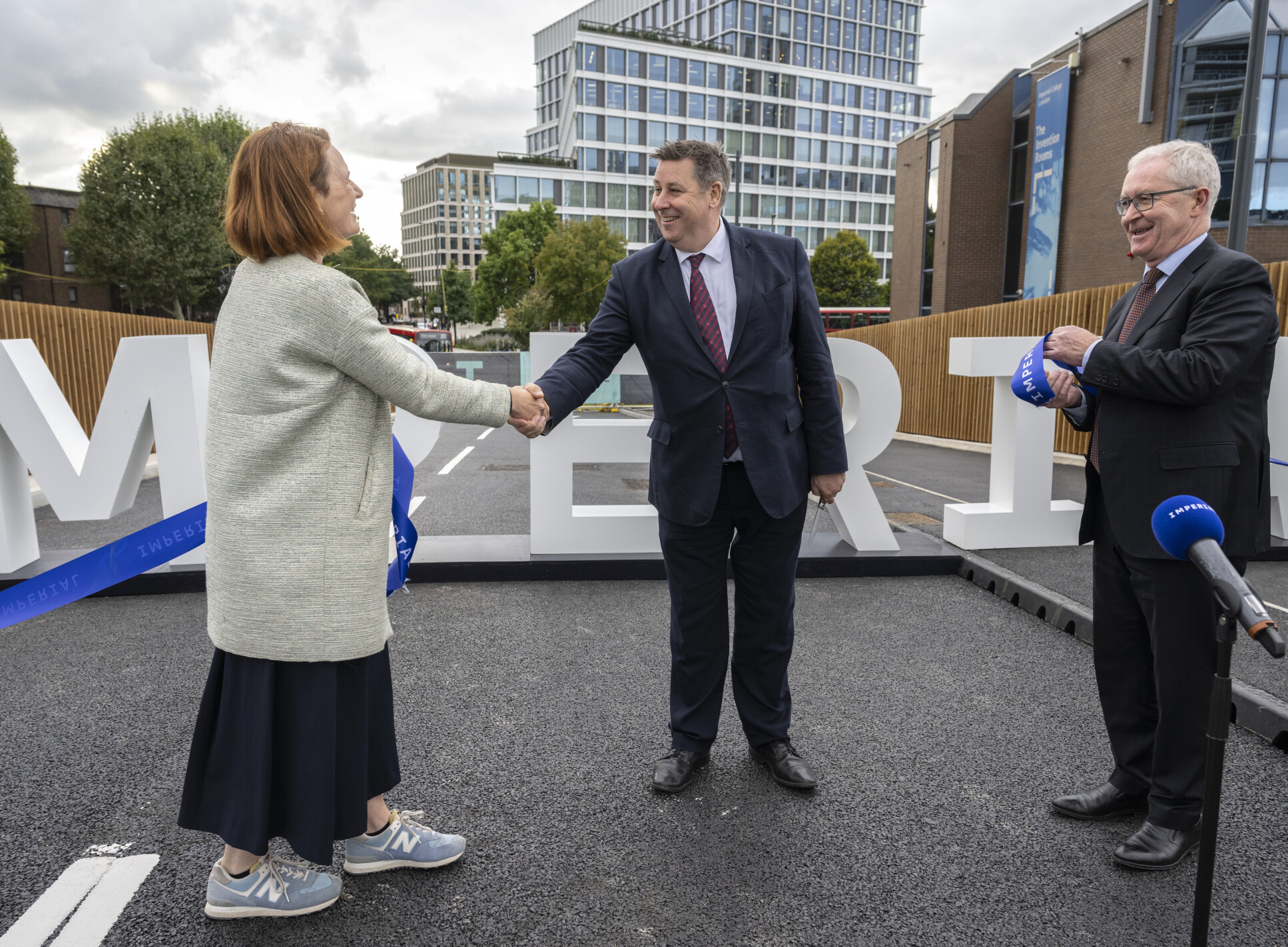 Ribbon cut on the new White City bridge