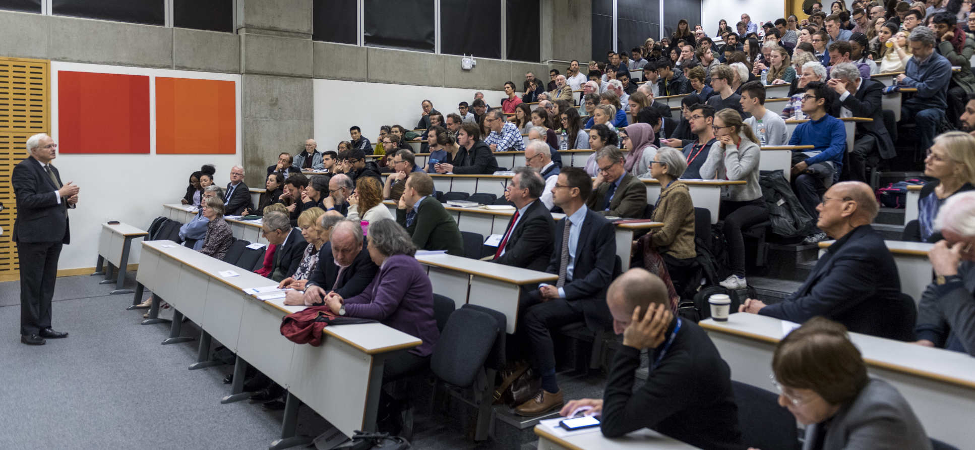 A packed lecture hall at the Sir Ernst Chain Lecture 2018