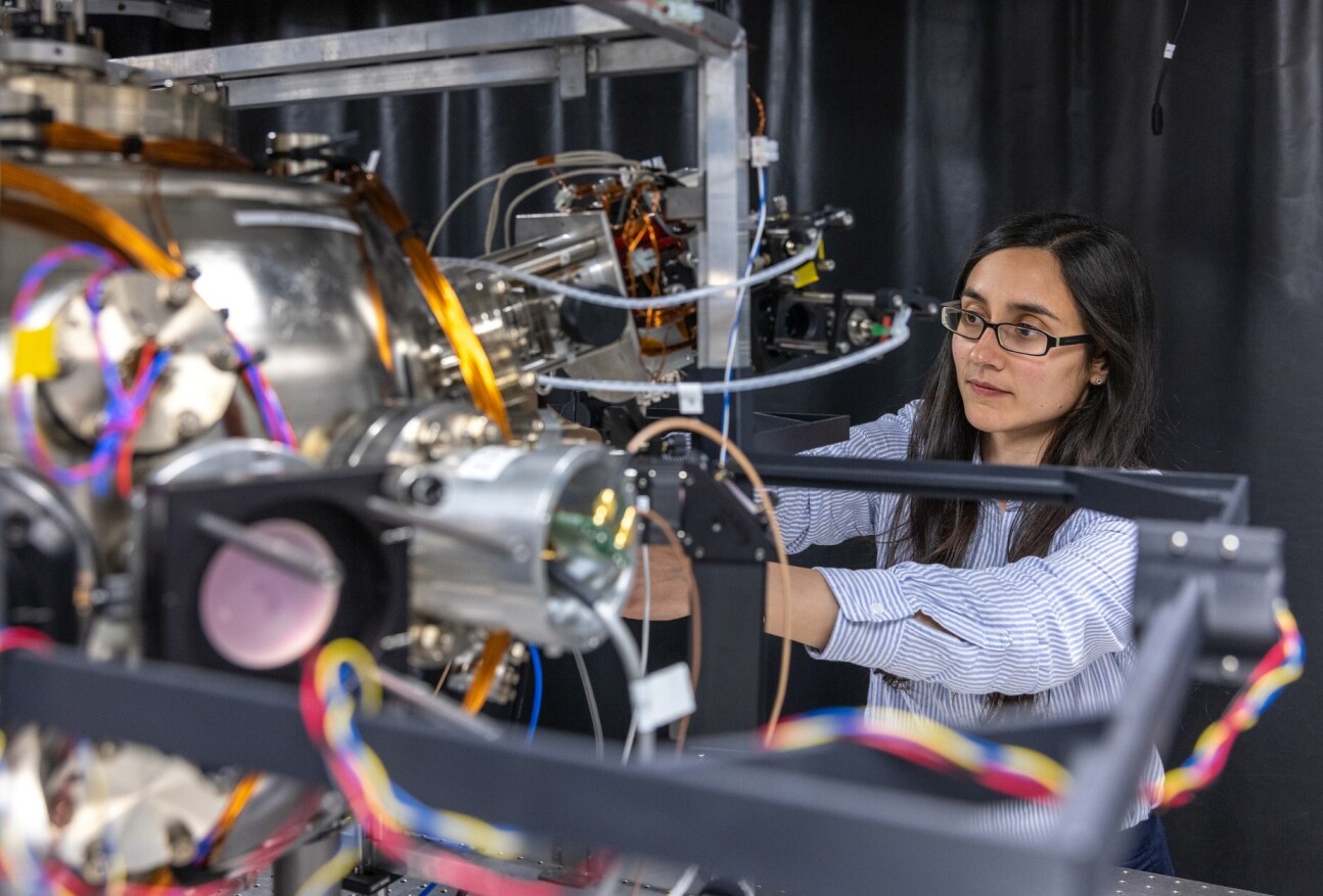An Imperial researcher working on quantum navigation technology. 