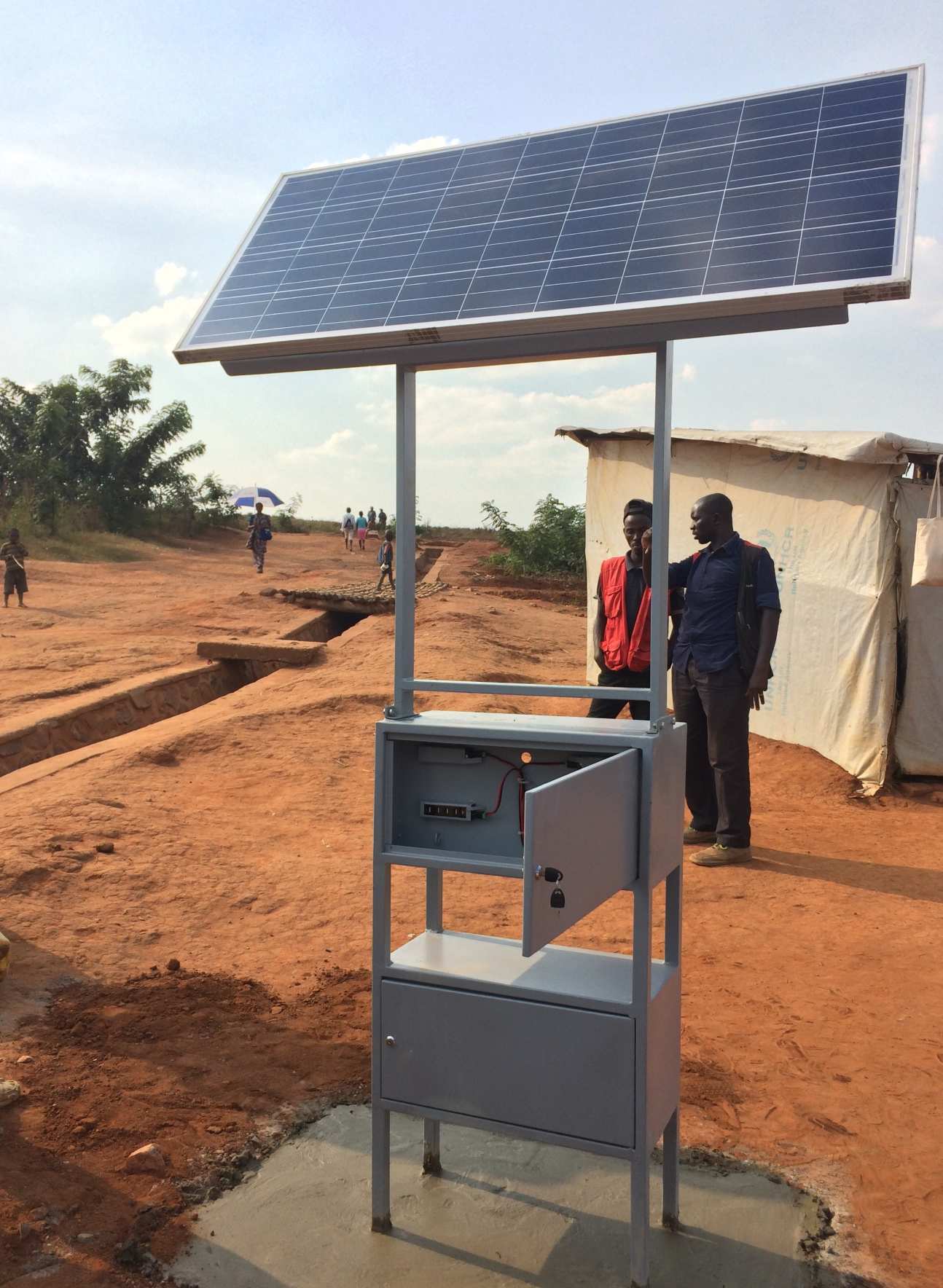 Solar on sale charging stations