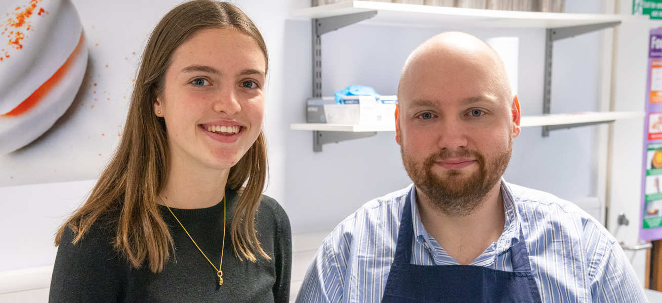 Chemistry student, Charlotte Ellis-Keeler, and Dr Jakub Radzikowski