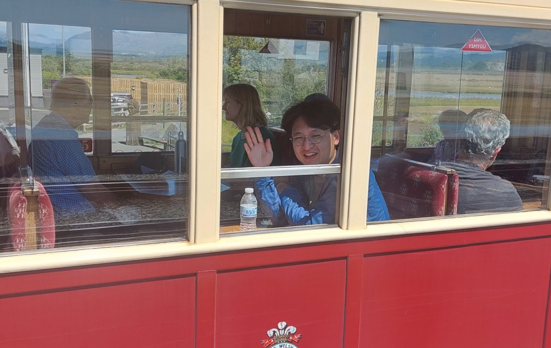 Porthmadog train