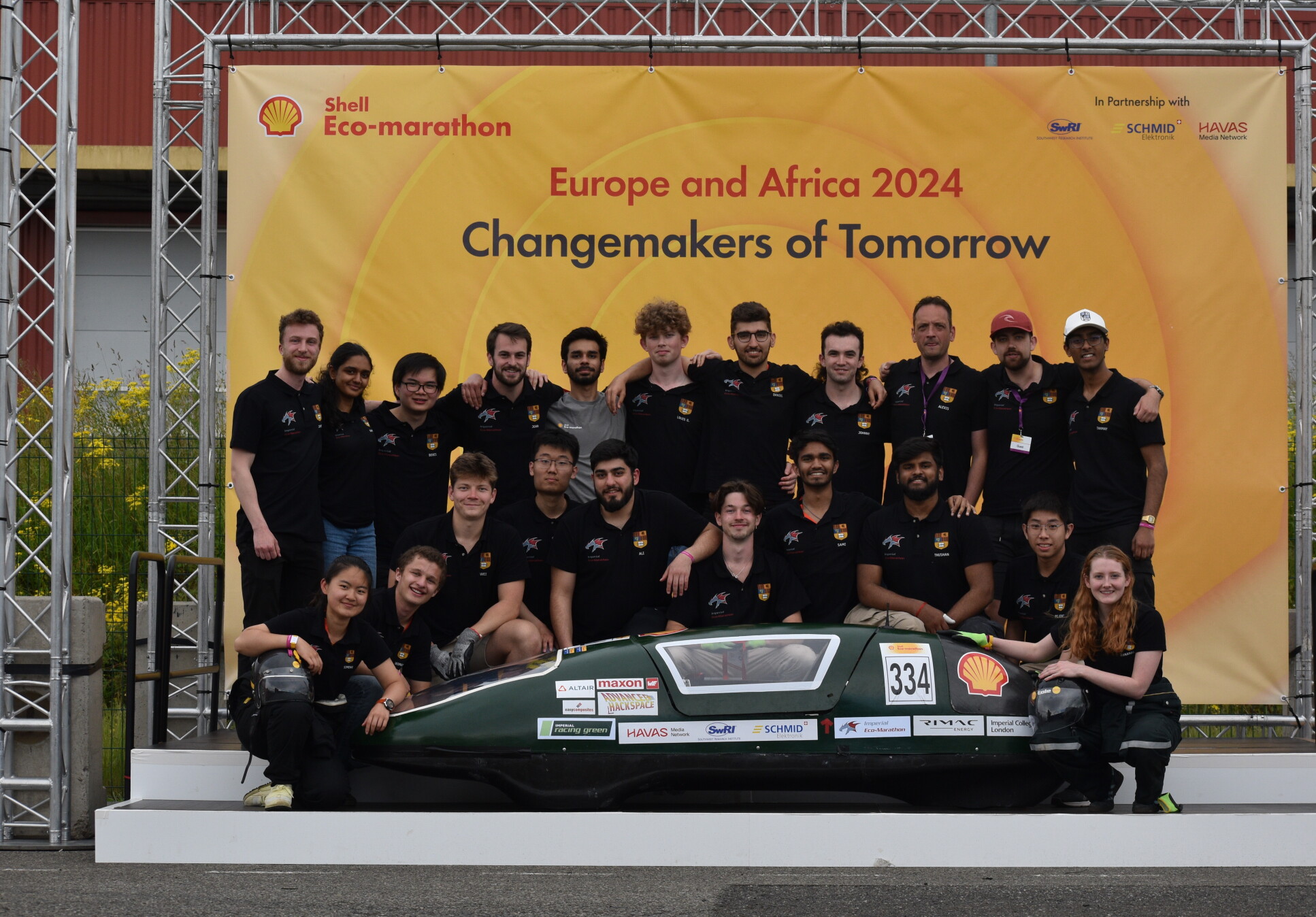 Imperial Eco Marathon team group photo