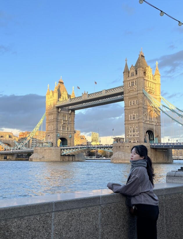 Yea Eun Moon next to tower bridge