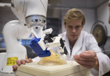 EU Commission invests €16m to accelerate innovation in robotics for healthcare