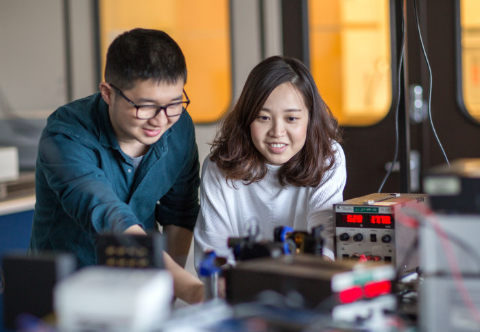 EEE students in a lab