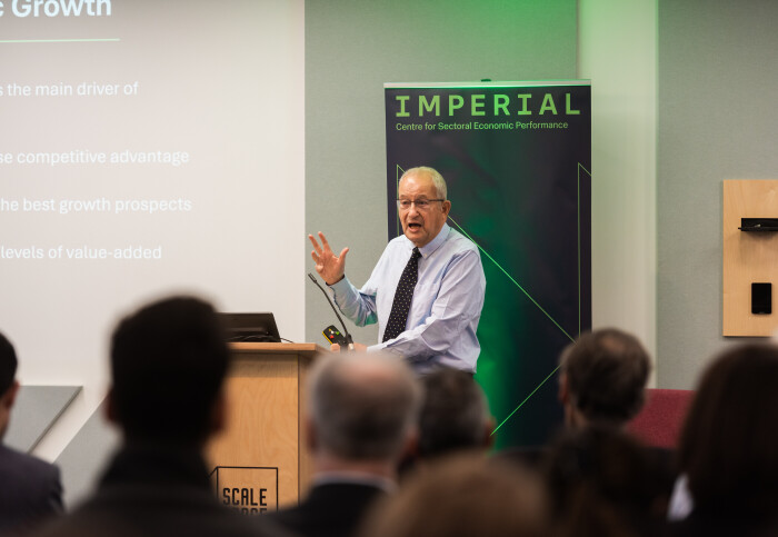 Lord David Sainsbury presenting on the role of the Centre for Sectoral Economic Performance in supporting the UK’s growth strategy