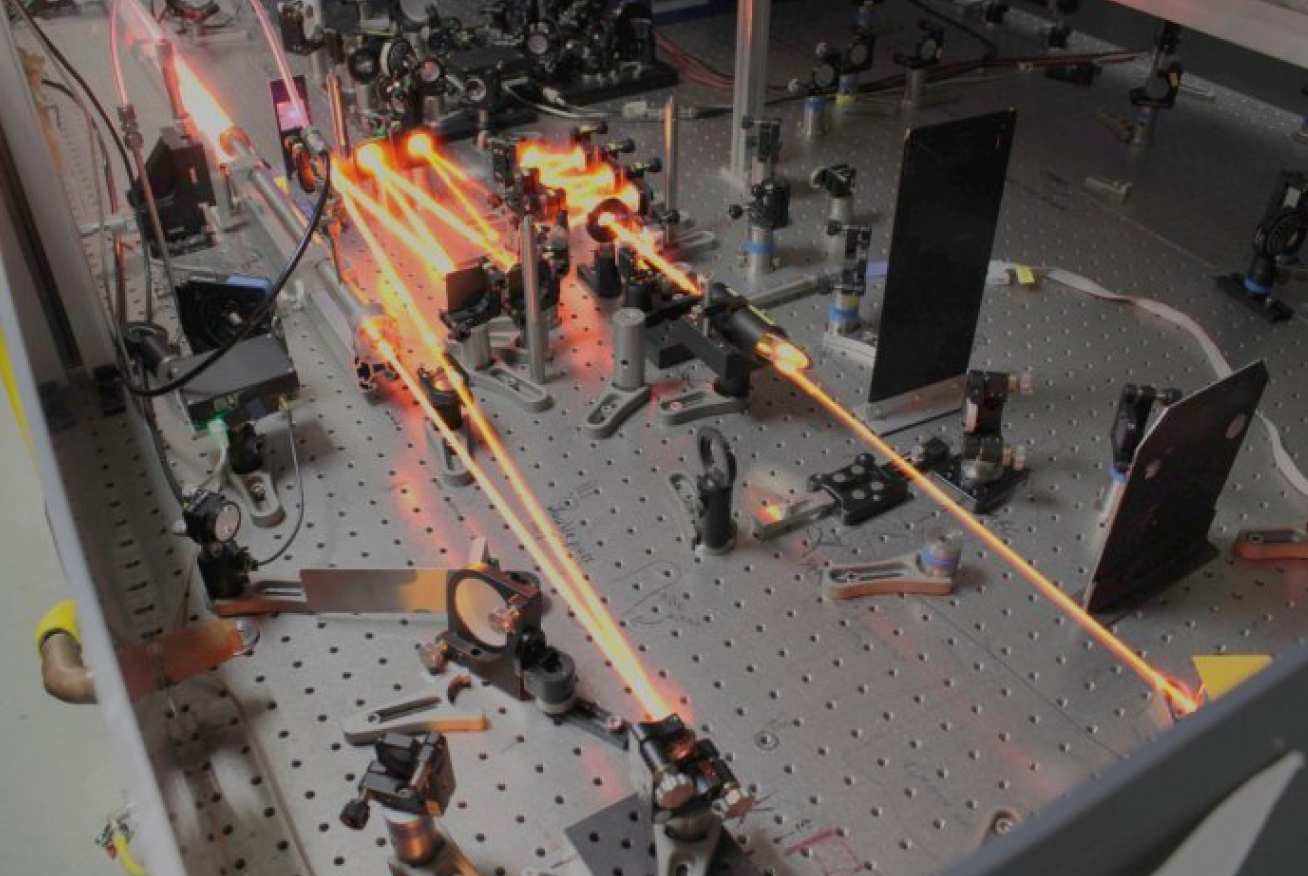 High-power femtosecond laser 