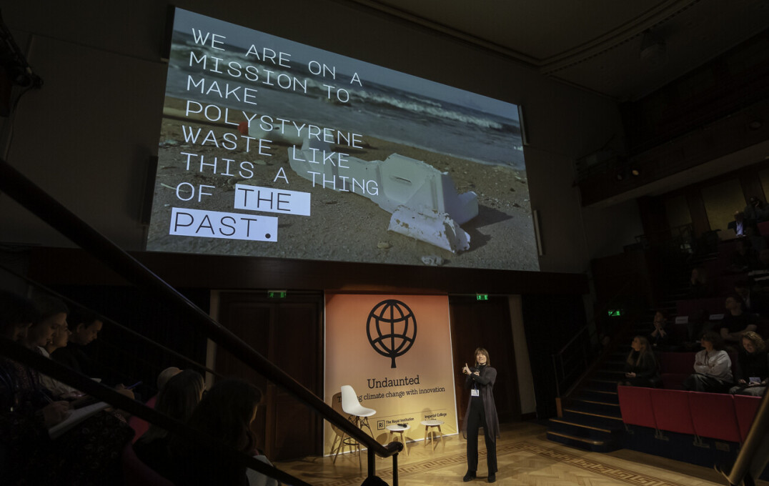 Carbon Cell pitch at Demo Day