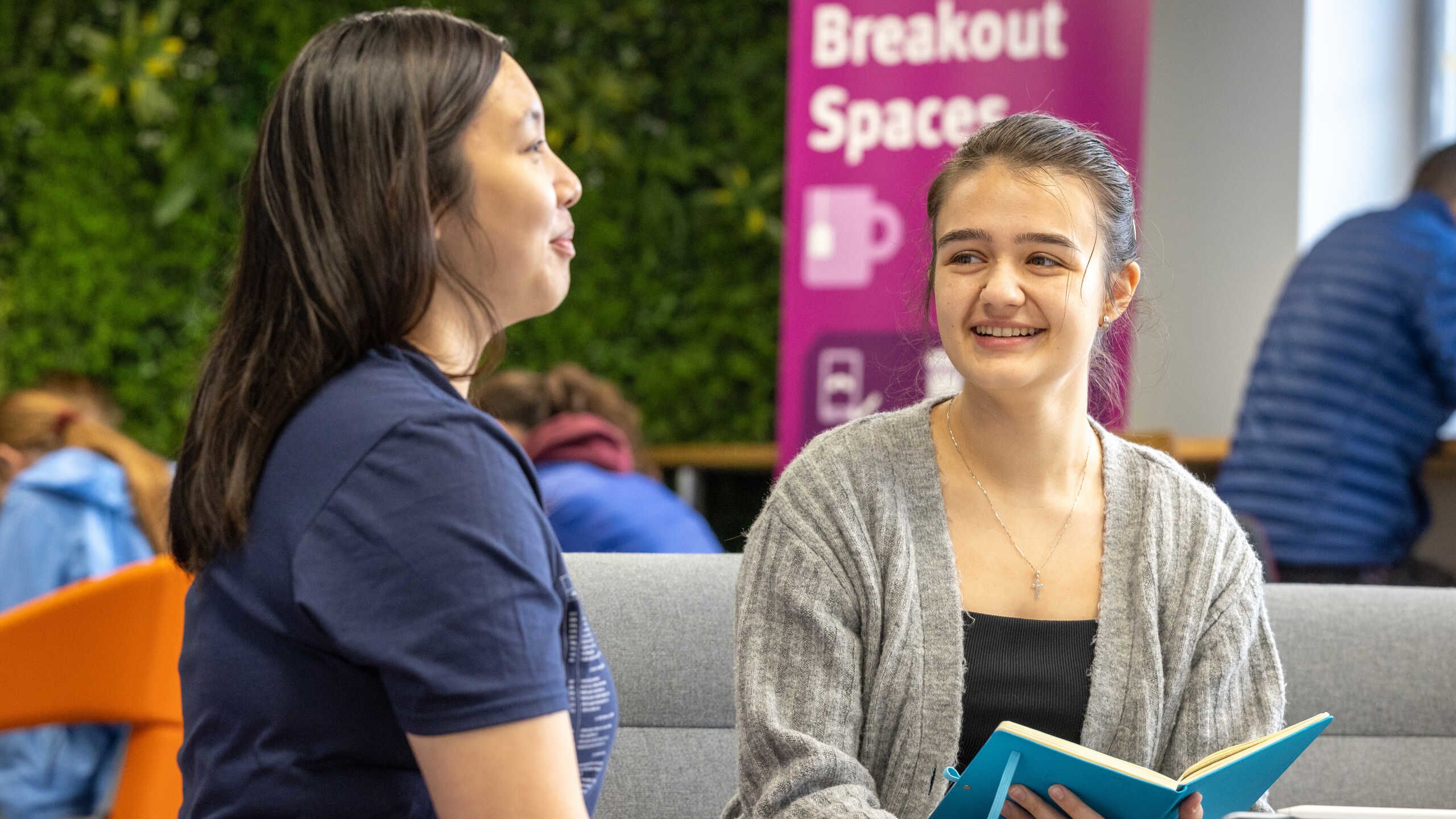 Cristiana chatting to a coursemate