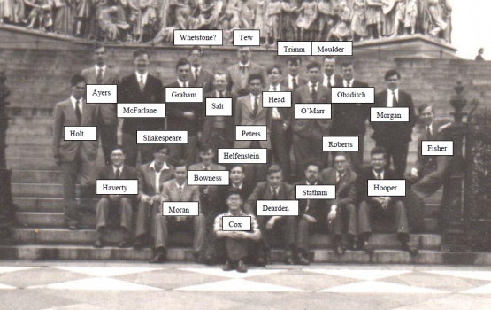 The Chemical Engineering class of 1956 in front of the Albert Memorial