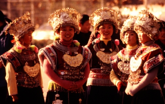 Hefei – Festival, minority tribes people from Yunnan Province, 1985-86
