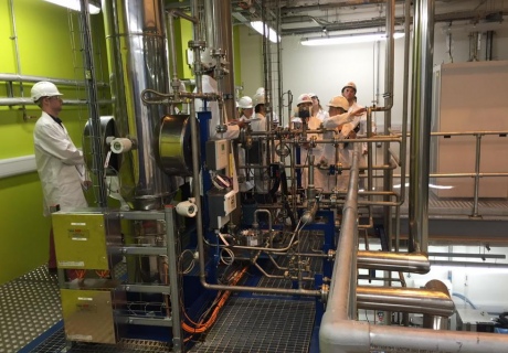 Notre Dame summer school students in the Imperial College pilot plant