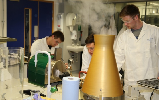 Students work in the Undergraduate Labs
