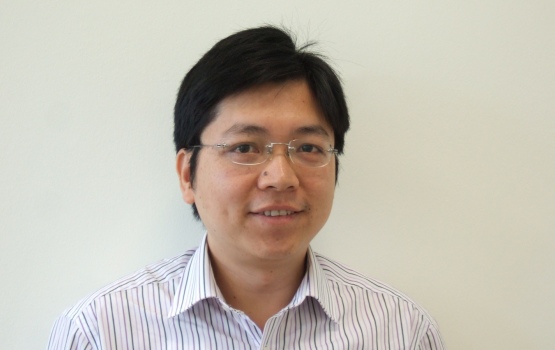 Dr Rongjun Chen promoted to Senior Lecturer