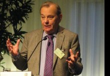 Gordon Conway speaks at the Global Donor Platform Annual General Assembly 