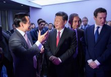 Chinese President visits the Hamlyn Centre for Robotic Surgery 