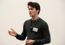 EE PhD Student wins People's Choice Award at 3 Minute Thesis Competition 