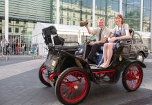 From the Commons to the Festival: Minister delivers veteran car to Imperial