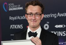 Early-career materials researcher honoured 