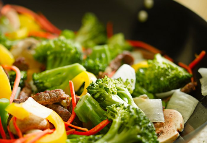 Healthy stir fried broccolli