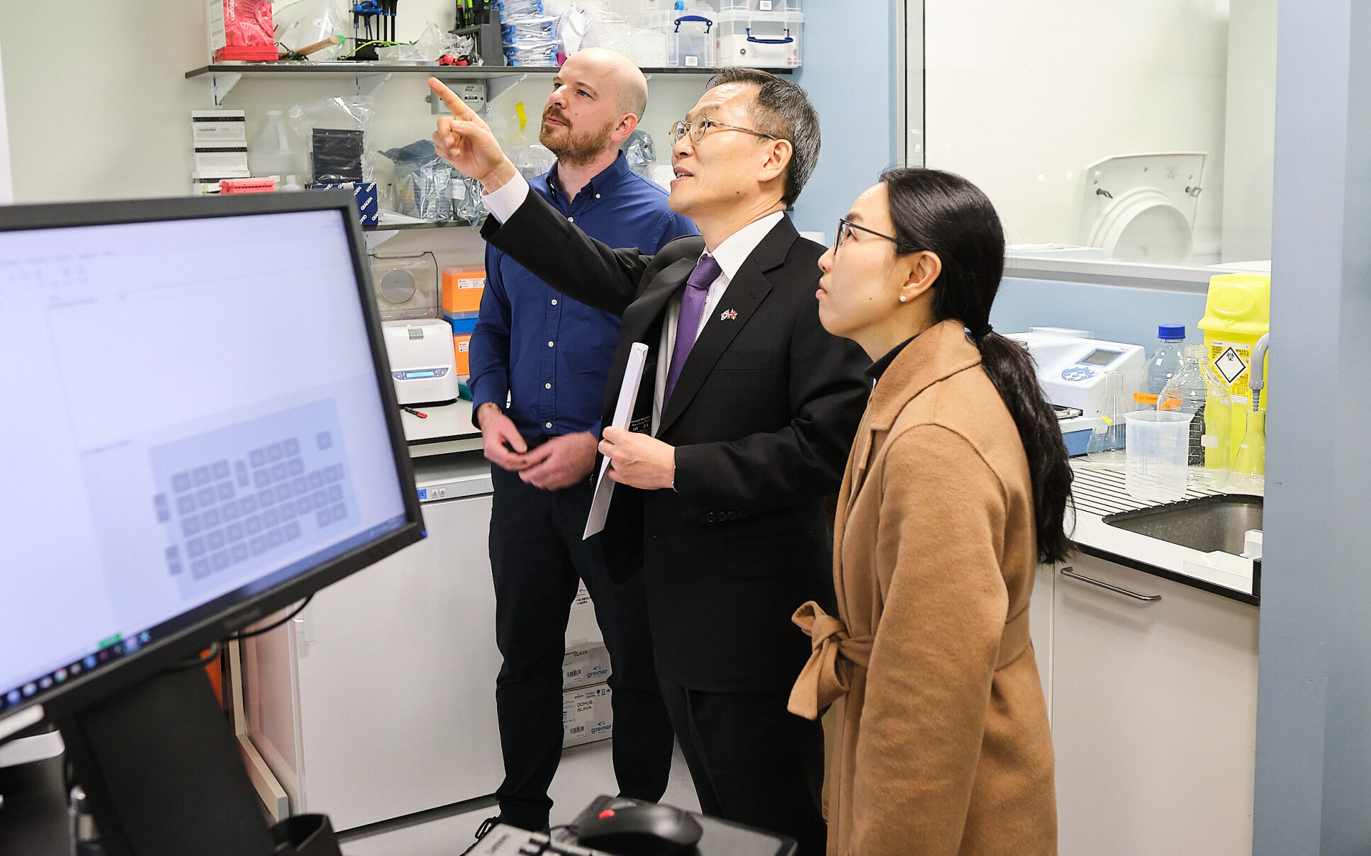 South Korea's Minister of Science and ICT, Professor Lee Jong Ho, at Imperial's White City Campus.